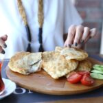 Puszysty Biszkopt Czekoladowy – Przepis Babci na Idealne Ciasto!